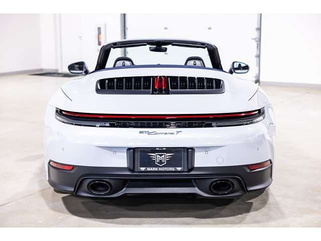 2026 Porsche 911 photo 2