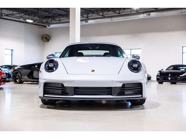 2026 Porsche 911 photo 3