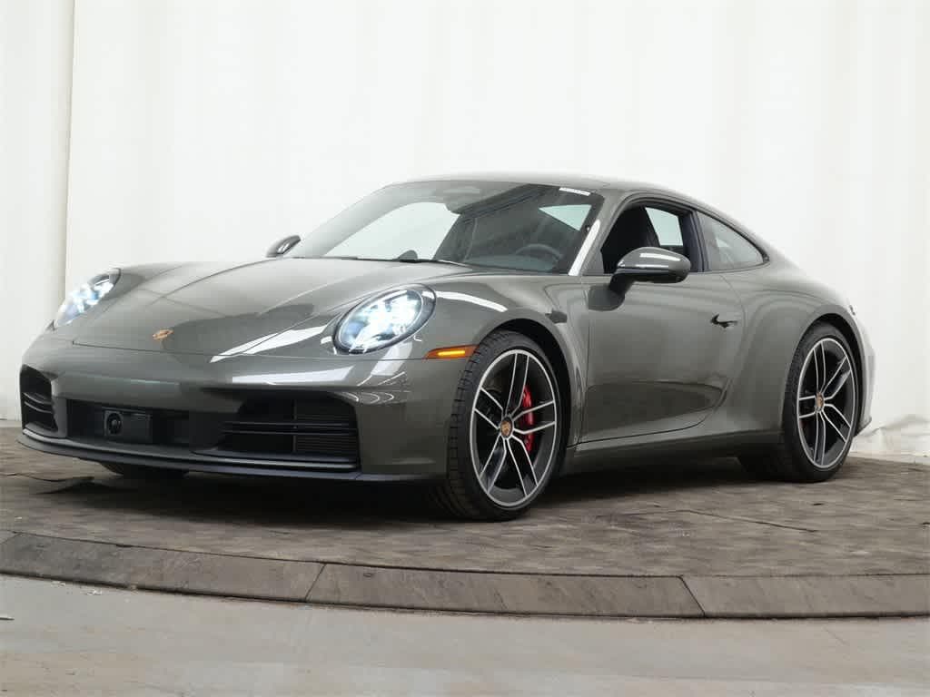 2026 Porsche 911 photo 3