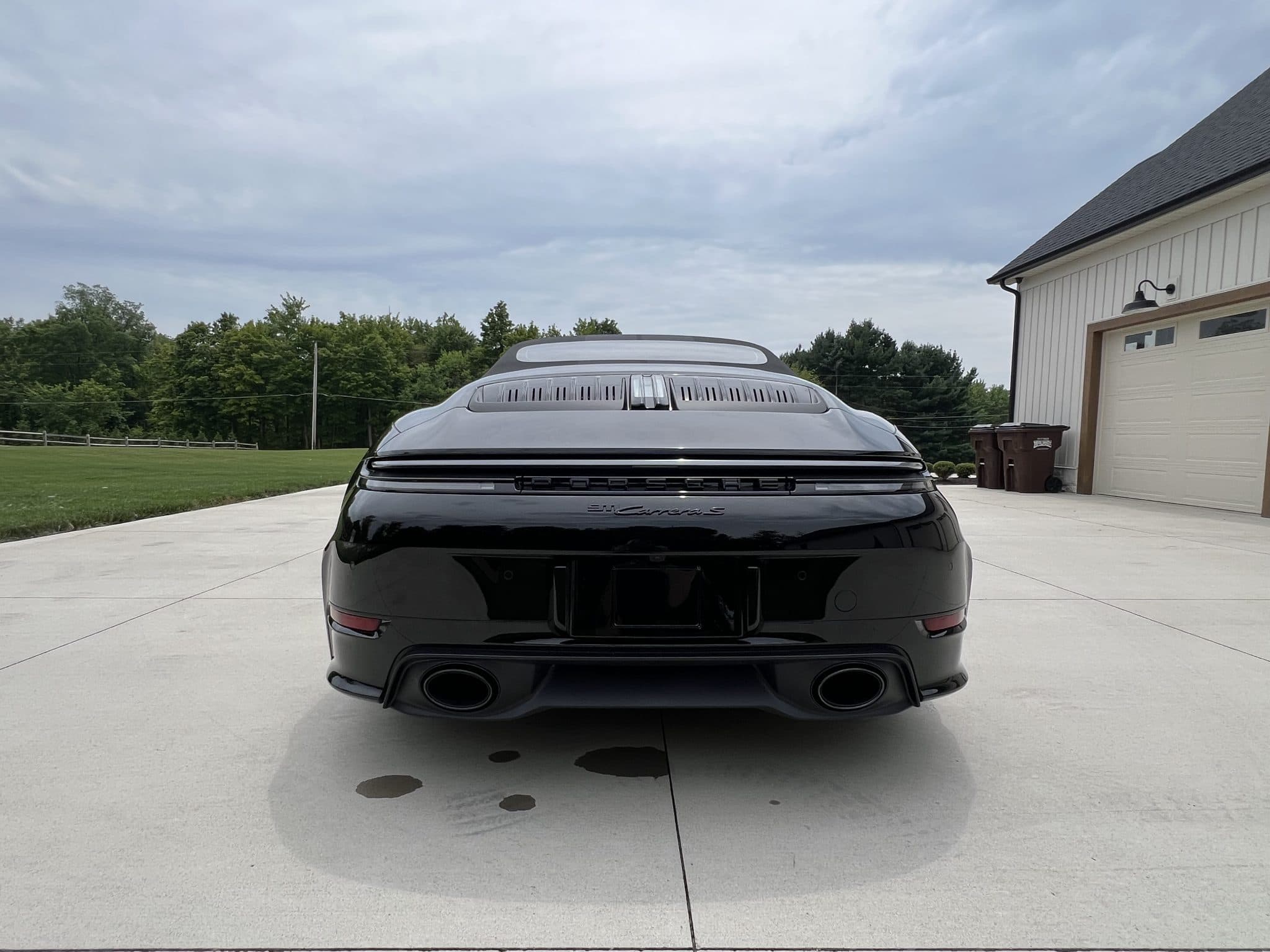 2025 Porsche 911 photo 3